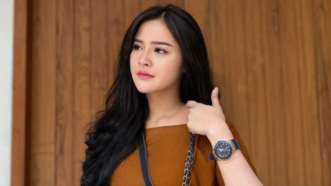 Bella Bonita Jawab Komentar Netizen usai Dihujat Perusak Hubungan Orang