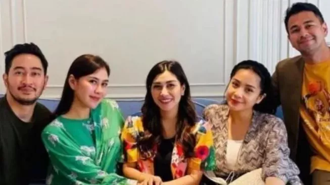 Bak Sindir Syahnaz, Raffi Ahmad 'Jodohkan' Jeje dan Nagita Slavina: Tim Orang-orang Sabar
