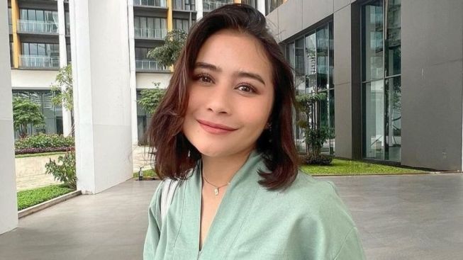 Sopirnya Mendadak Meninggal Dunia, Prilly Latuconsina Ingin Balas Budi: Jaga Anak dan Istrinya