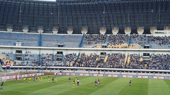 Klaim Pertahanan Persib Sudah Oke, Bojan Hodak: Penyelesaian Akhir Paling Kacau