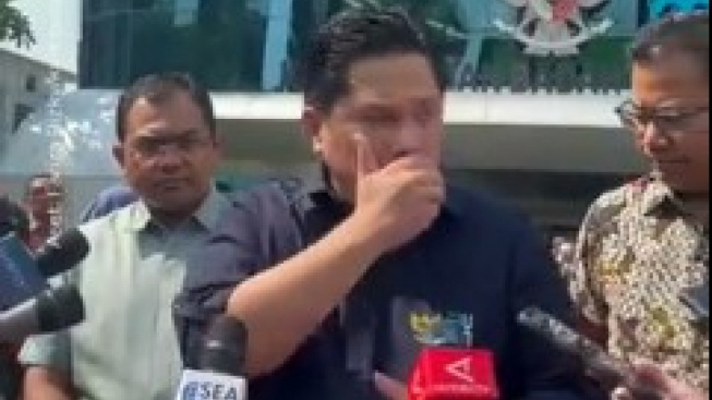 Momen Erick Thohir Batuk-batuk Saat Diwawancara Dianggap Lebay, Warganet: Sinetron Rezim