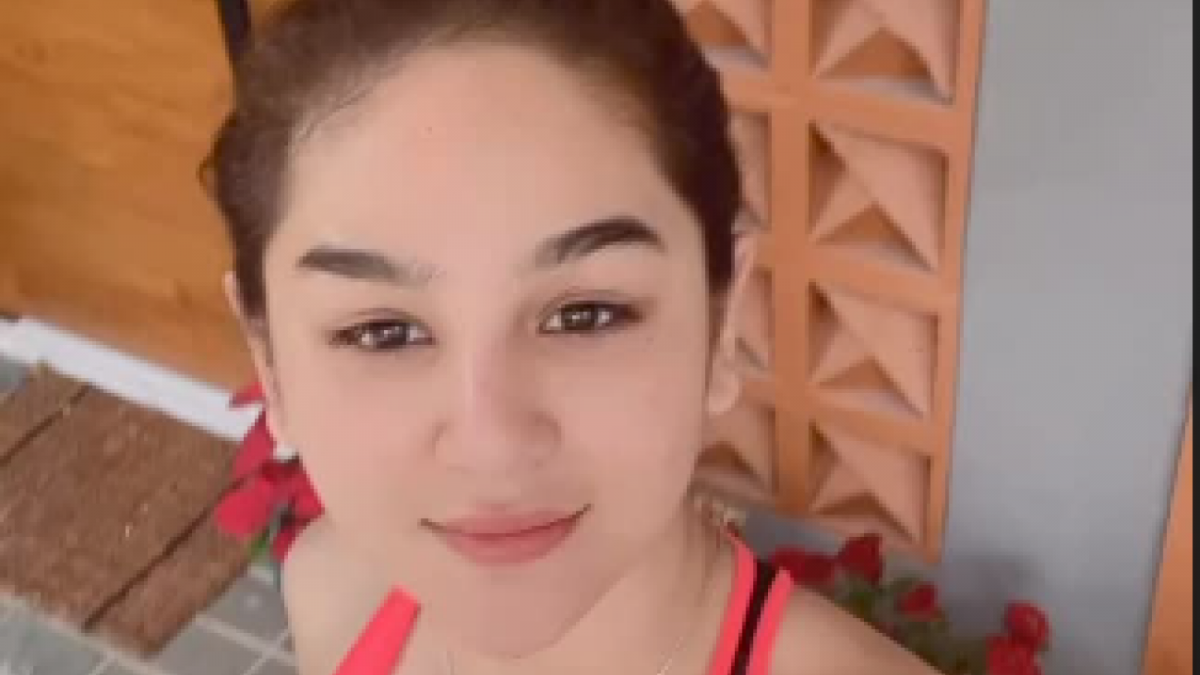 Empat Potret Hana Hanifah, Posting Video Olahraga Pakai Baju Seksi Hingga  'Belahan Dada' Terlihat Jelas, Otak Pria Jadi Travelling