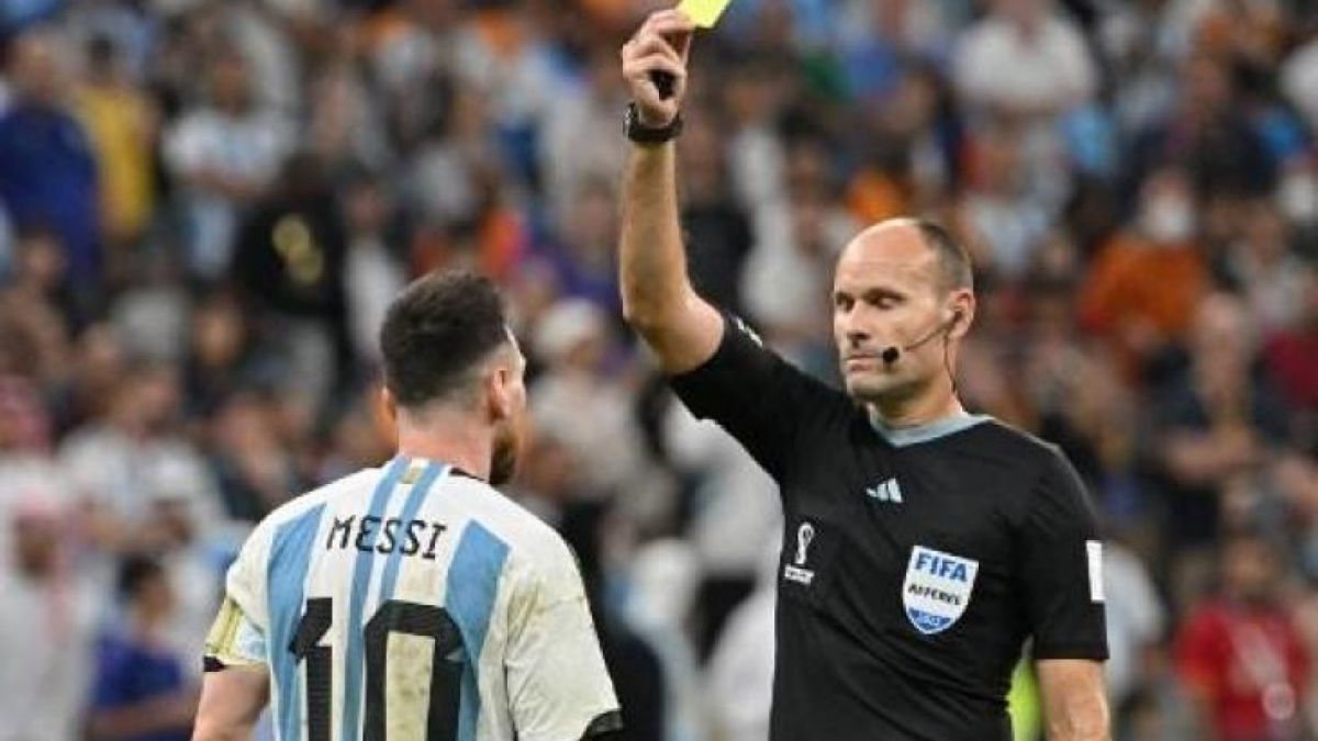 Wasit Piala Dunia 2022, Antonio Mateu Lahoz. (AFP)