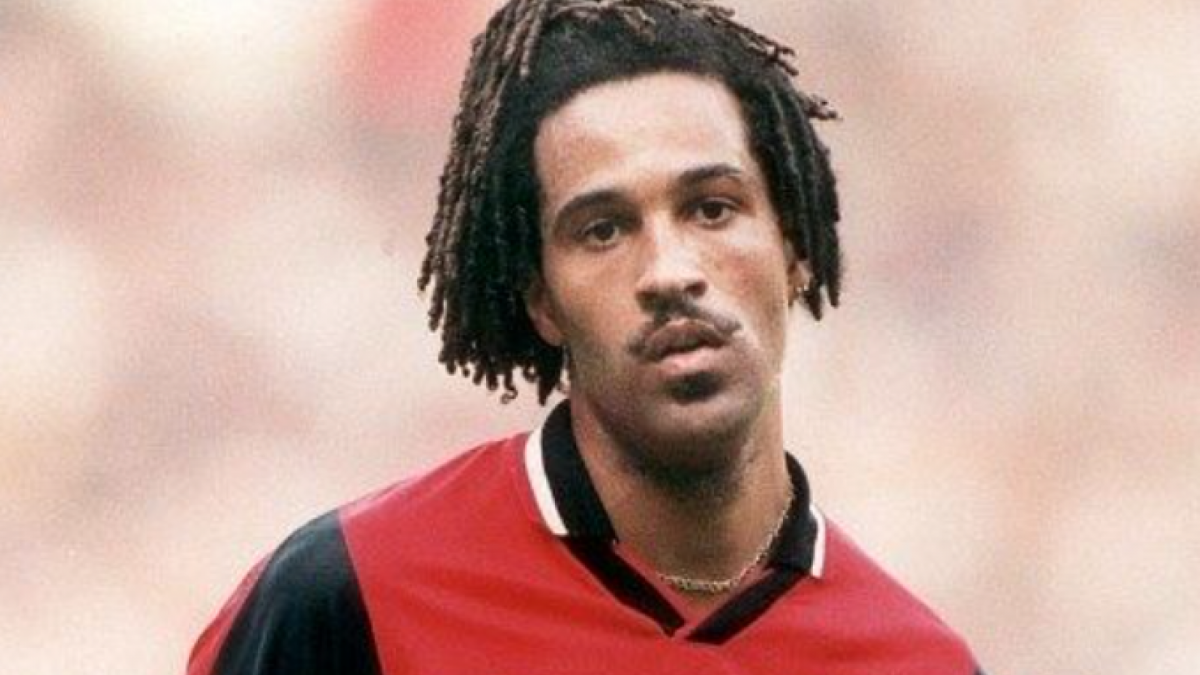 Potret 5 Pesepak Bola dengan Gaya Rambut Norak, Nomor 3 Mirip Jamet Tiktok. [Twirter]