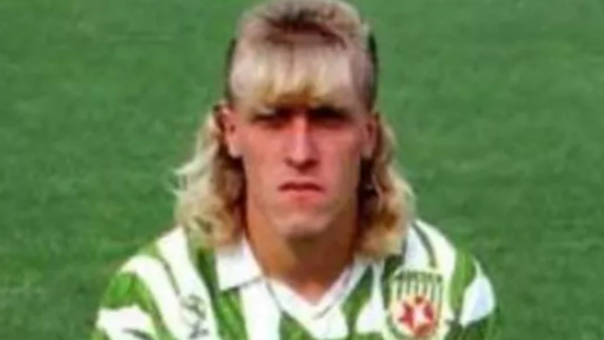 Potret 5 Pesepak Bola dengan Gaya Rambut Norak, Nomor 3 Mirip Jamet Tiktok. [Instagram]