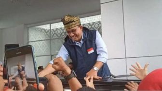 Warga yang Tak Puas Kinerja Jokowi Lirik Anies Baswedan dan Prabowo, LSI Denny JA: Lanjutkan Legacy atau Perubahan