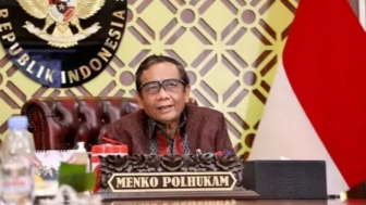 Prabowo Subianto dan Mahfud MD Diprediksi Bakal Terdepak dari Posisinya saat ini di Kabinet, Ini Sosok Penggantinya