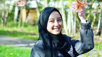 Profil Gita Savitri yang Klaim Awet Muda Karena Tidak Punya Anak Hingga Suami Dituding Mandul