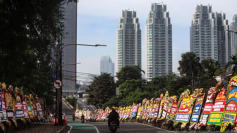 Ribuan Karangan Bunga Penghormatan Pahlawan Reformasi Membentang di Jakarta, Pengirimnya Mulai dari Taipan Tommy Winata hingga Jokowi