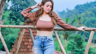 Ternyata Celine Evangelista Pernah Nikah Sejenis,Diungkap Ibu Sendiri