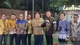 Tiba di Kediaman SBY, Bos Golkar Lakukan Pertemuan Tertutup