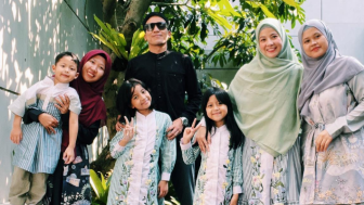 Otak Konspirasi Netizen di Postingan Desta dan Natasha Rizky Saat Momen Lebaran: Ini Pertanda, Allahuakbar