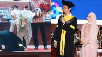 Bikin Haru, Momen Rey Mbayang Sujud di Kaki Ibunda Saat Wisuda