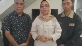 Intip Garasi Milik Elly Toisuta, Ketua DPRD Ambon yang Anaknya Aniaya Remaja Sampai Tewas