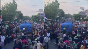 Viral Pikap Bermuatan Bawang Dijarah Warga Saat Karnaval: Keserakahan SDM Rendah