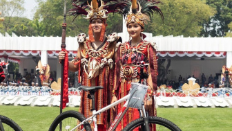 Kocak! Dapat Hadiah Sepeda dari Presiden Menang Lomba Busana Adat, Kaesang Berencana Berikan kepada Jokowi