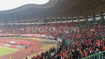 Ricuh Suporter di Laga Persija vs Persib, Dua Sejoli Diduga Bobotoh Diamakan Jakmania