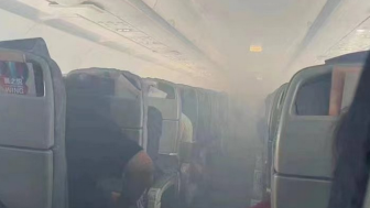 Ngeri! Foto Kondisi Dalam Kabin Pesawat yang Alami Kebakaran Mesin hingga Mendarat Darurat di Singapura