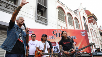 Beda Ganjar dengan Mahfud MD: Satu Gandrung Band Rock seperti God Bless, Satu Penikmat Lagu-lagu Bimbo