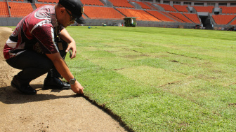 Tipe Rumput JIS Unik dan Spesial, Dipasangnya Pakai Metode Terbaru yang Belum Pernah Ada di Indonesia