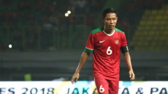 Diisukan Pensiun, Evan Dimas Resmi Berpisah dengan Arema FC