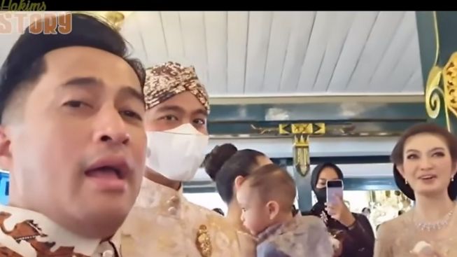 Momen Kocak Irfan Hakim Salah Mengira Gibran Rakabuming Raka Adalah Kaesang: Gue Malu, Habis Pakai Masker