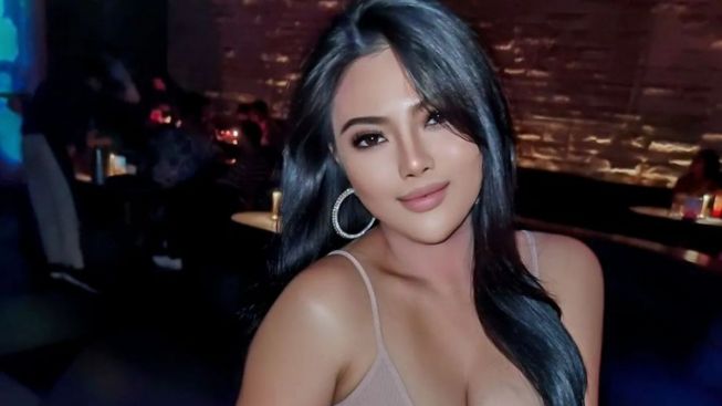 Ditawari Jadi Bintang Film Bokep Jepang, Vita Bella Unggah Foto Belahan Dada Terlihat Jelas: Berurat dan Enak