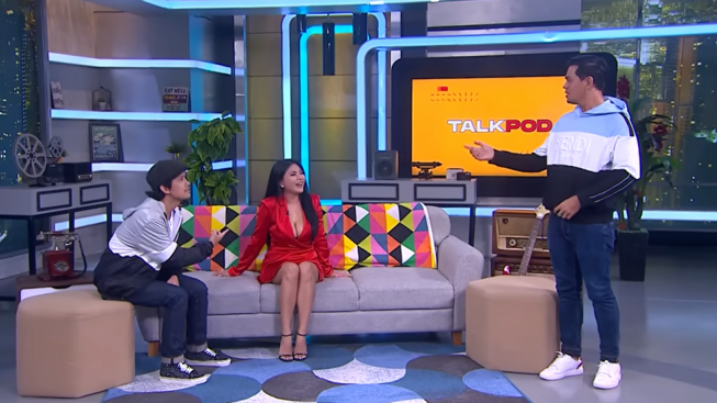 Indra Jegel dan Surya Susah Jaga Mata, Terlihat Fokus ke Belahan Dada Vita Bella: Ngakak Banget