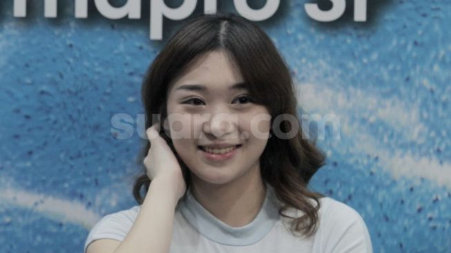 Livy Renata Pamer Foto Seksi Rebahan di Ranjang, Disebut Mirip Pemain Bokep Hingga Buat Geregetan