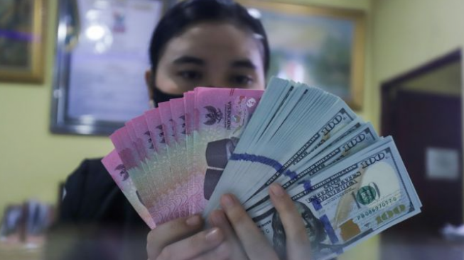 Perlambatan Ekonomi China Mulai Makan Korban, Rupiah Melemah Tajam