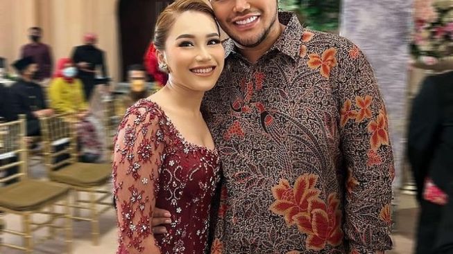 Ayu Ting Ting Mau Menikah, Tapi Tidak Mau Dijodohin, Netizen: Penyanyi Atau Pelawak Sih?