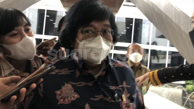 Jokowi Panggil Menteri LHK dari NasDem Siti Nurbaya ke Istana, Ada Apa?