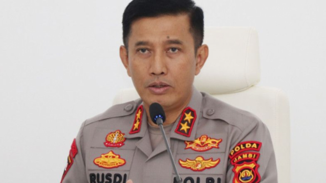 Helikopter Bawa Jenderal Bintang Dua Polri Mendarat Darurat di Kerinci, Begini Kondisinya