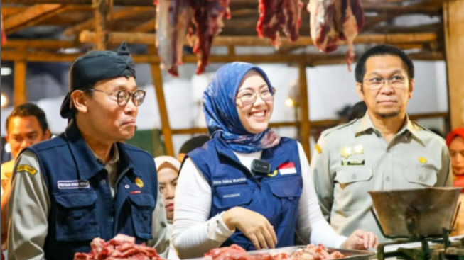 Cerai dengan Dedi Mulyadi, Senyum Bupati Purwakarta Anne Ratna Mustika Terlihat Lepas