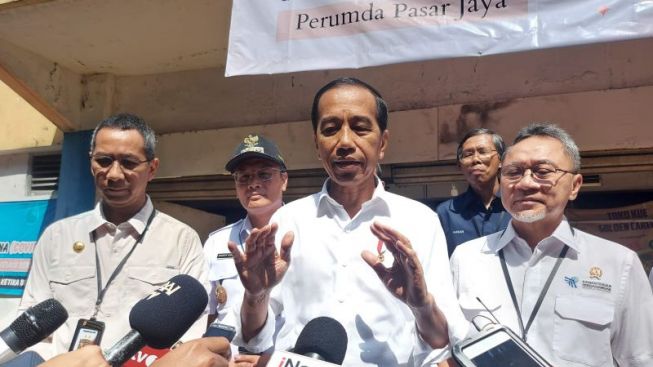Terima Jajaran KAHMI, Jokowi Klarifikasi Cawe-Cawe di Pilpres 2024