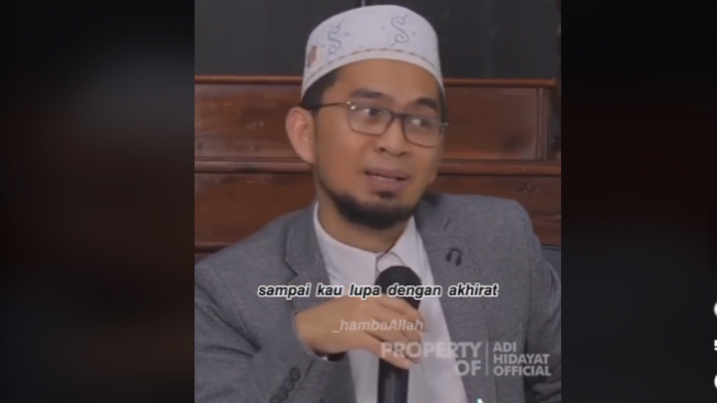 Masih Sibuk dengan Urusan Dunia? Nasihat Ustadz Adi Hidayat Ini Ngena Banget