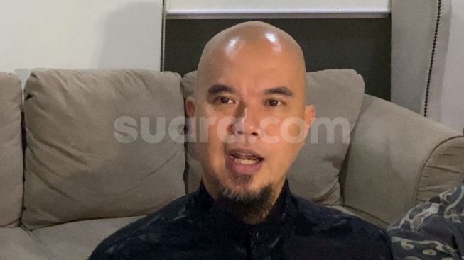 Viral, Ahmad Dhani Langsung Kena 'Skak Mat', Diterawang Mama Lauren dengan Mulan Jameela