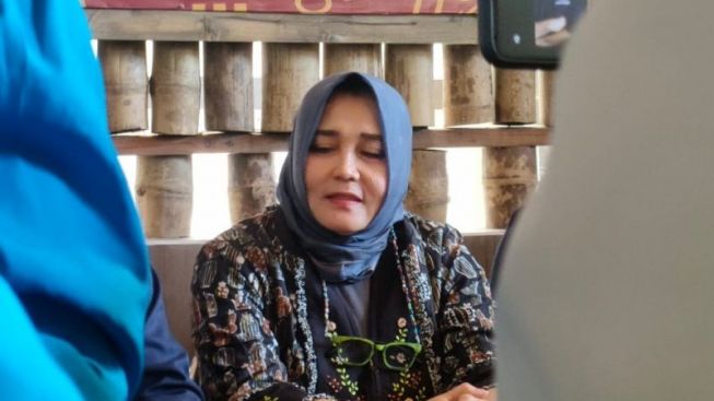 Sawer Uang Usai Daftar Bakal Caleg, Istri Bupati Garut Minta Maaf