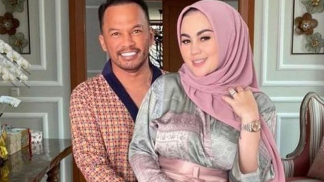 Viral, Video Jennifer Dunn Asyik Dugem Usai Lepas Hijab, Benarkah?