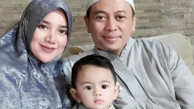 Minta Cerai ke Opick dan Tinggal Sendiri di Bandung, Bebi Silvana: Berawal dari Kesedihan Yang Tak Terbendung