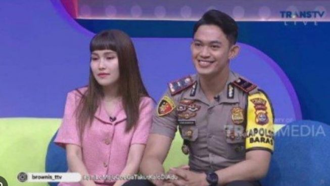 Sosok Ipda Afan Harapansyah Kapolsek Termuda dan Tampan Bikin Hati Ayu Ting Ting Meleleh