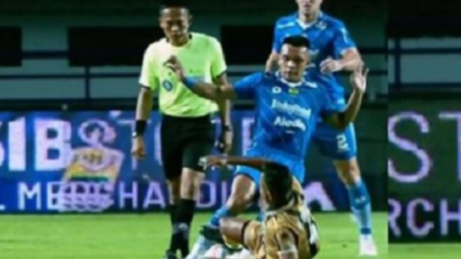 Profil dan Agama Bangkit Sanjaya, Wasit Kontroversial di Laga Persib vs Dewa United: Pengagum Pierluigi Colina