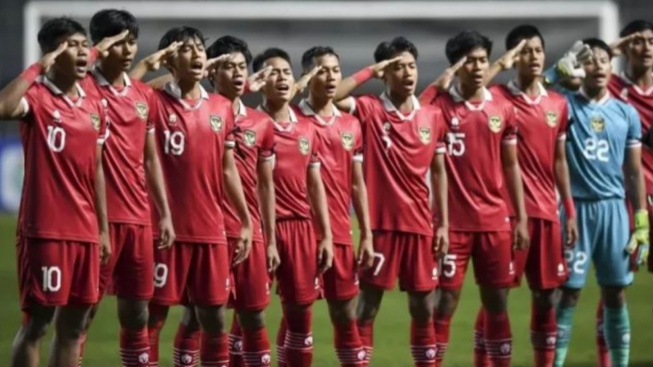 3 Fakta Mengejutkan Timnas Indonesia: Tukang Becak yang Jadi Legenda hingga Kebobolan 10 Gol
