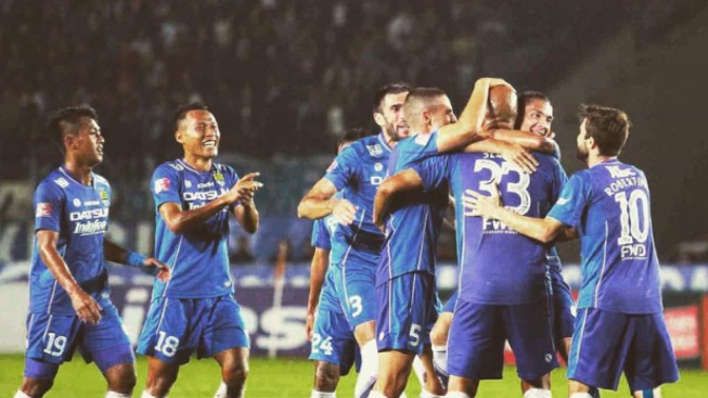 Laga Klasik: Persib Gilas PS TNI, Cikal Bakal Klub Persikabo 1973, Sergio van Dijk Cetak Gol Indah