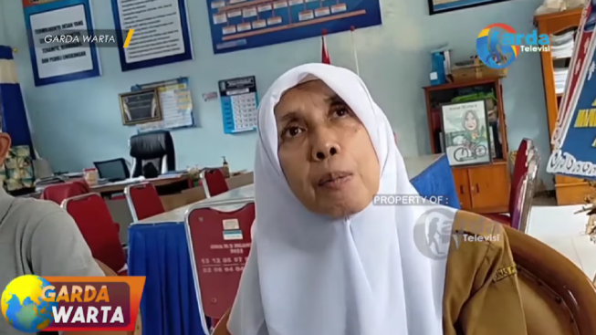 Viral! Kepsek SMAN 2 Nganjuk Rita Amalisa Tuduh Siswi sebagai Pencuri Ponsel Bahkan Sampai Diancam Ditendang