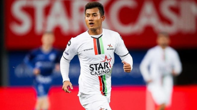 Dulu Saingan Bagus Kahfi, Striker Thailand Suphanat Mueanta Kini Debut Bersama Klub Liga Belgia