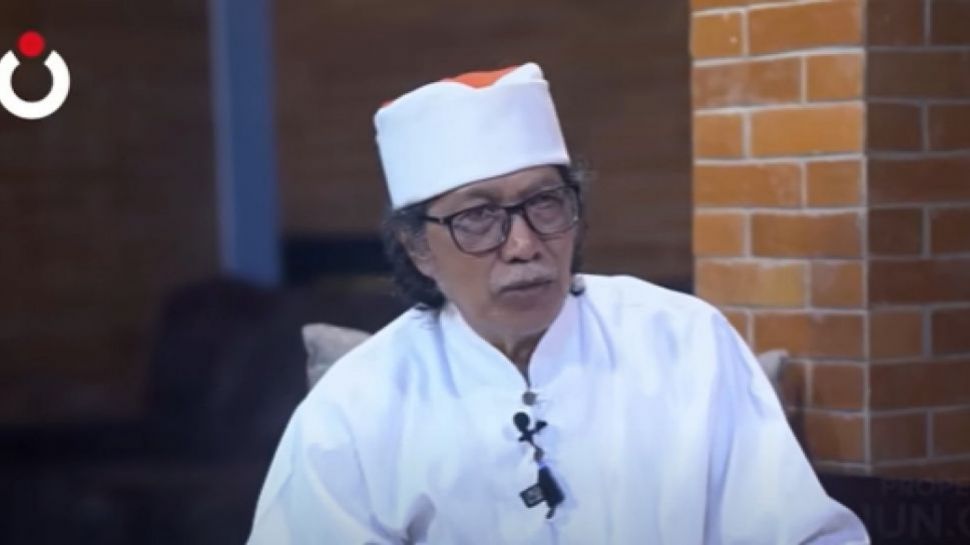 Kabar Cak Nun Sakit Trending di Twitter, Istri Ungkap Kondisi Terkini