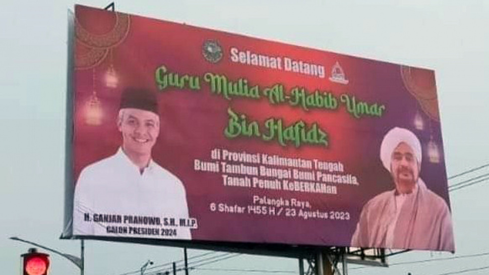 Klarifikasi Majelis Al Muwasholah Soal Viral Baliho Habib Umar Disandingkan Dengan Capres Ganjar