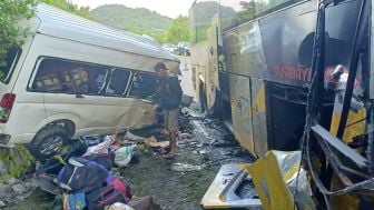 Dua Bus Adu Jangkrik, Enam Penumpang Tewas di Sumbawa Barat