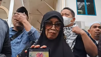 Istri Ustadz Arifin Ilham Diam-Diam Menikah Lagi,Mama Noorhayati Merasa Dikhianati :Hancur Banget